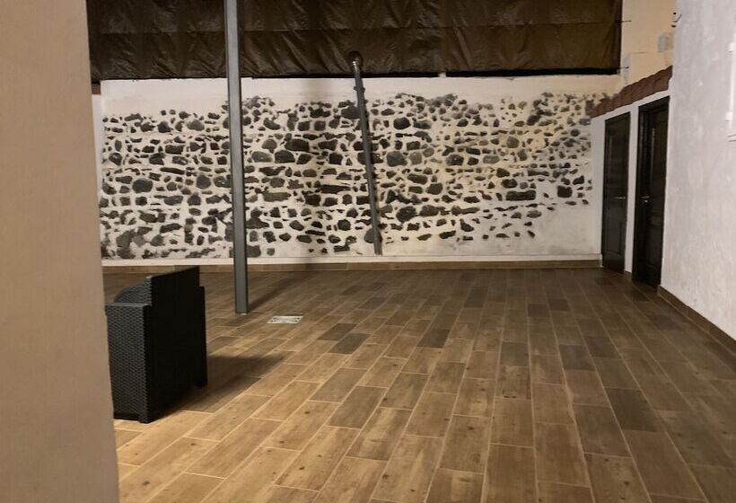 ホテル Valtisya Pool And Airport