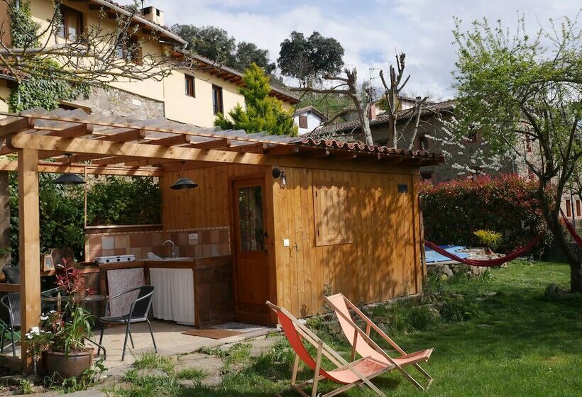 La Perezosa & Yoga   Hostel