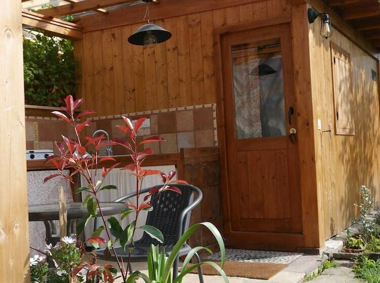 La Perezosa & Yoga   Hostel