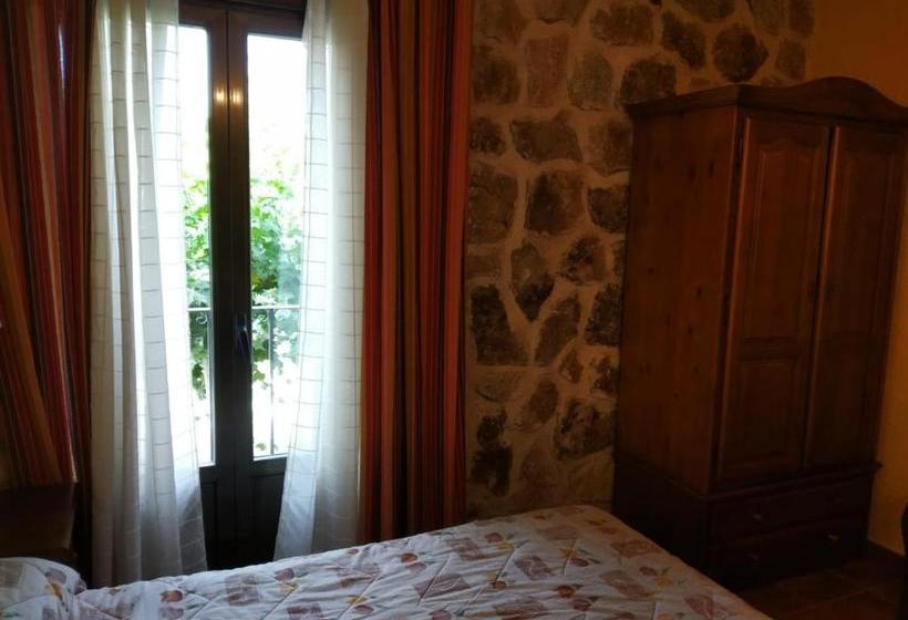 Viv. De Uso Turístico Fuente El Tejo   Casa Ana