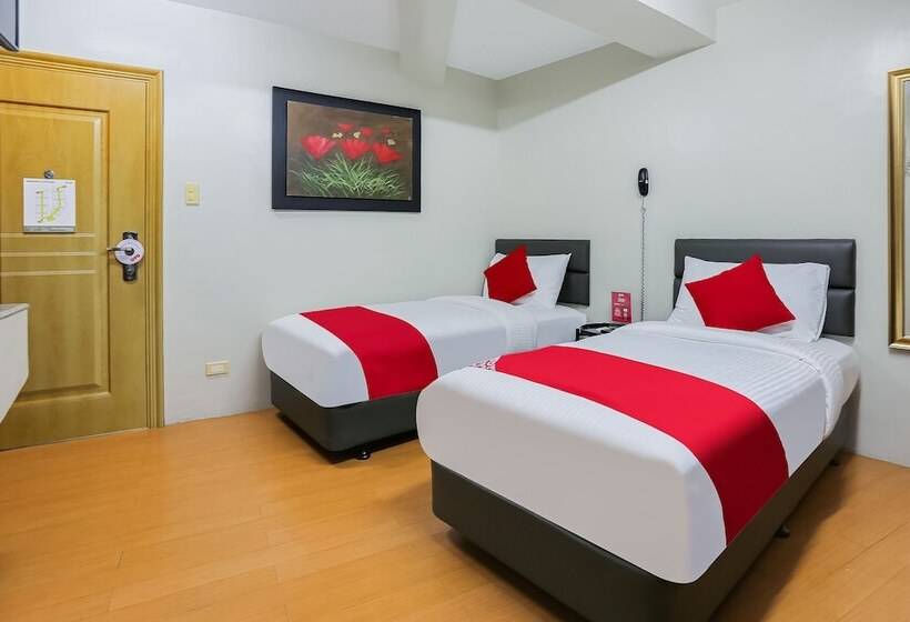 Anglo Residences By Oyo Rooms
