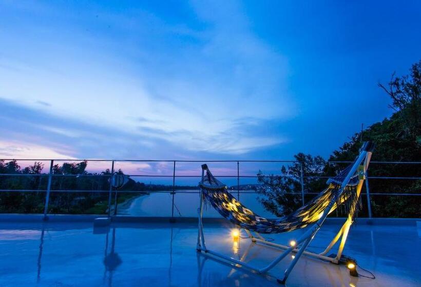 Beach Side Resort Grand Blue Okinawa