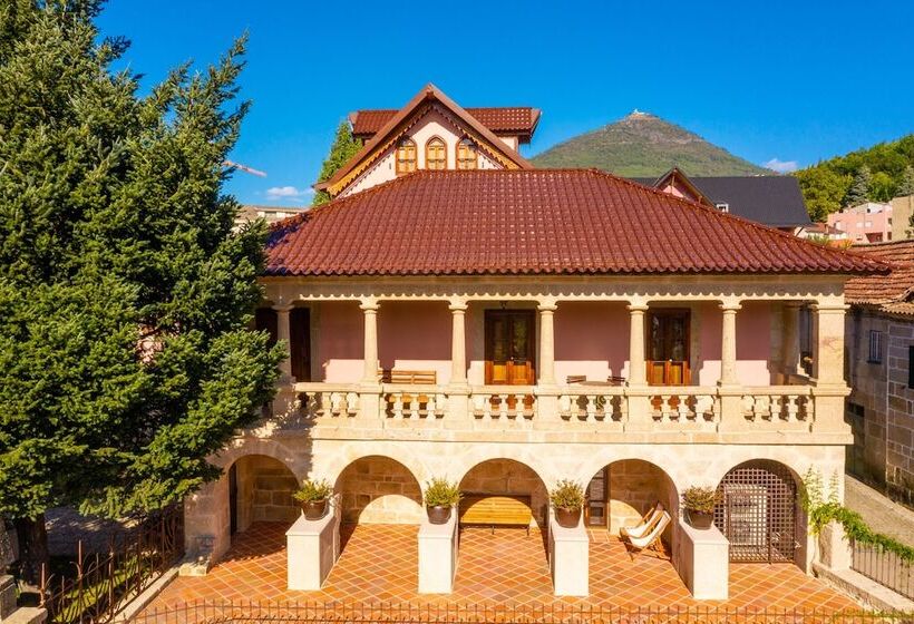 تختخواب و صبحانه Casal Palace