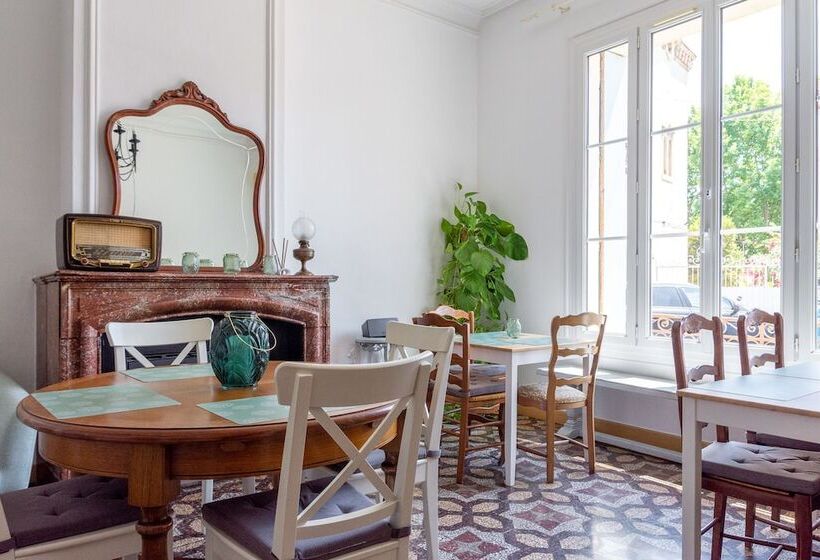 Entre Midi   Maison D Hôtes   B&b