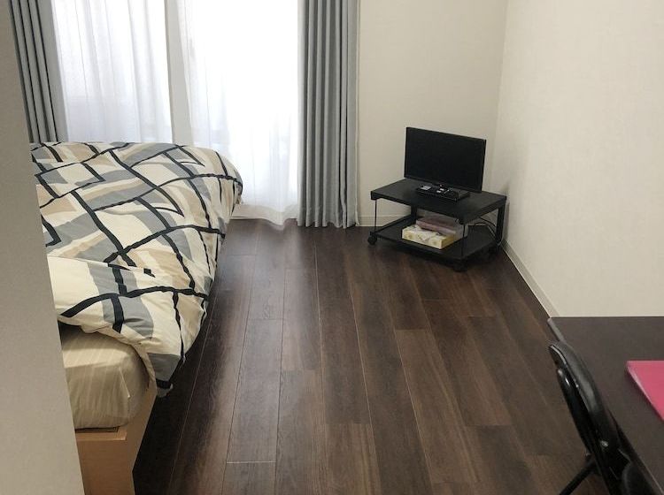 Fujisawa Inn & Suites