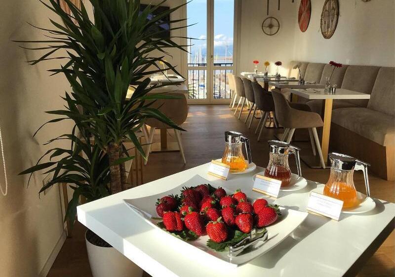 簡易ホテル Aristeo