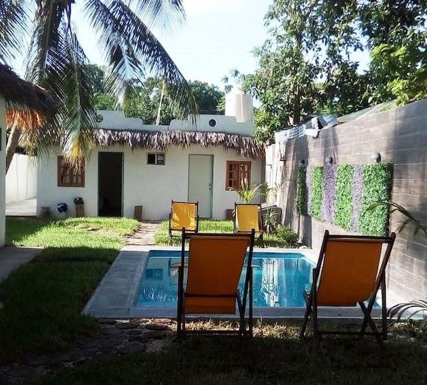 فندق فئة نجمة واحدة Nauh Xulha Rooms