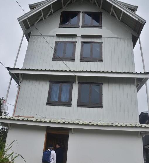 Отель Agape Log Cabin