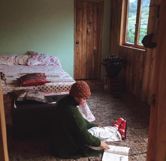 Отель Agape Log Cabin