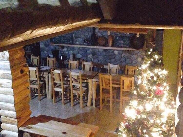 Отель Agape Log Cabin