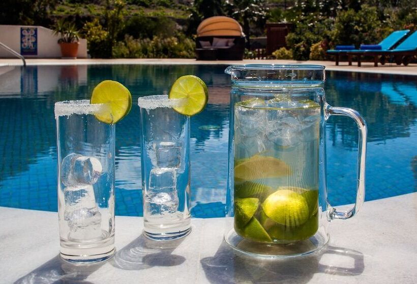 בית מלון כפרי Arlene Boutique