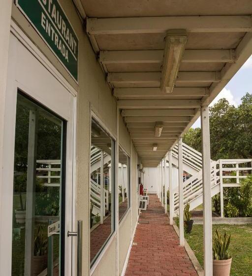 هتل Bonitto Inn® Tampico Altamira