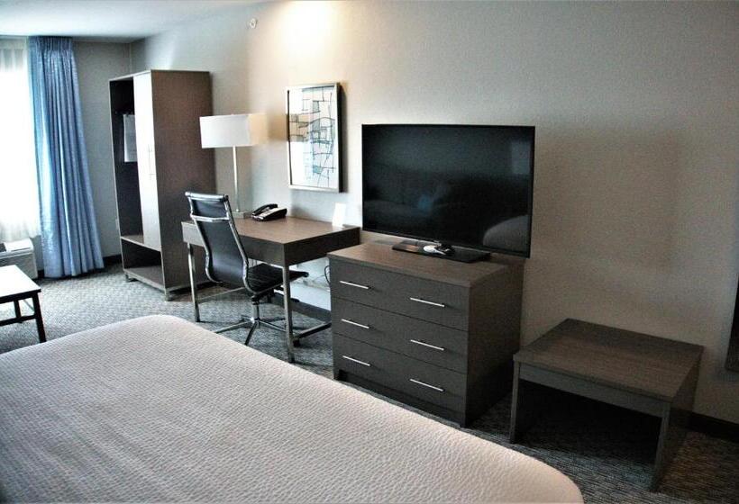 فندق Brookstone Inn & Suites