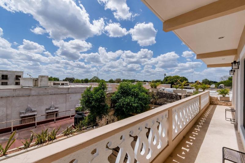 酒店 Colonial Zaci By Guru