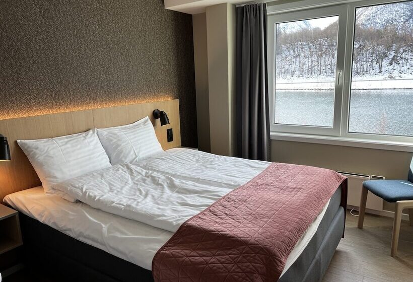 호텔 Frichs Ekspress åndalsnes