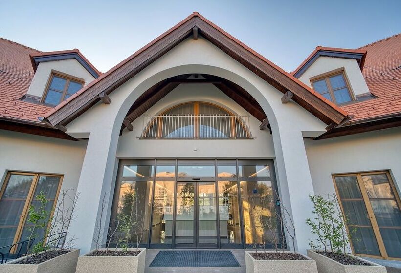 ホテル Hraniční Zámeček