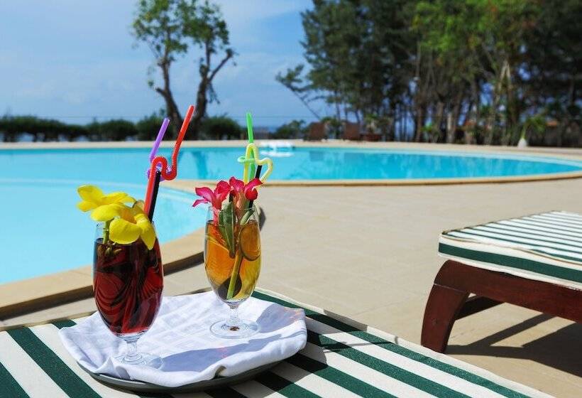 هتل Sky Star Beach Resort