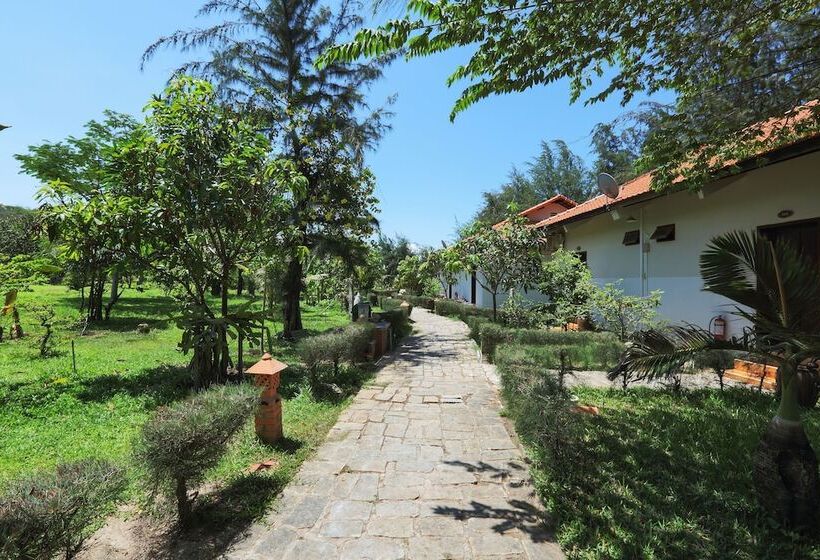 هتل Sky Star Beach Resort