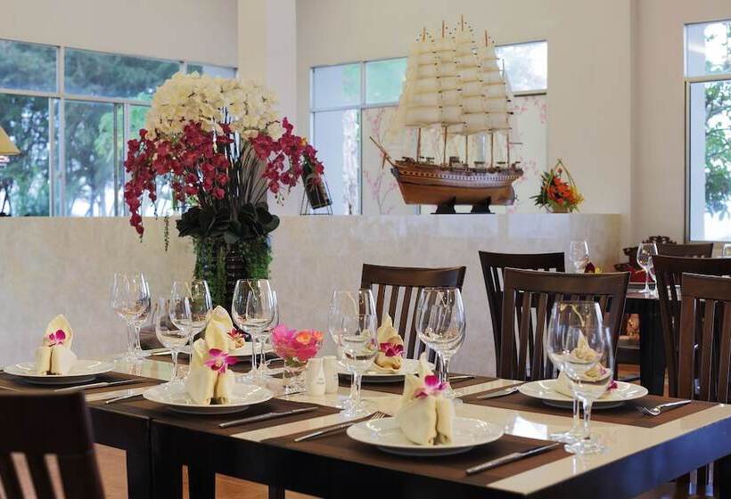 هتل Sky Star Beach Resort