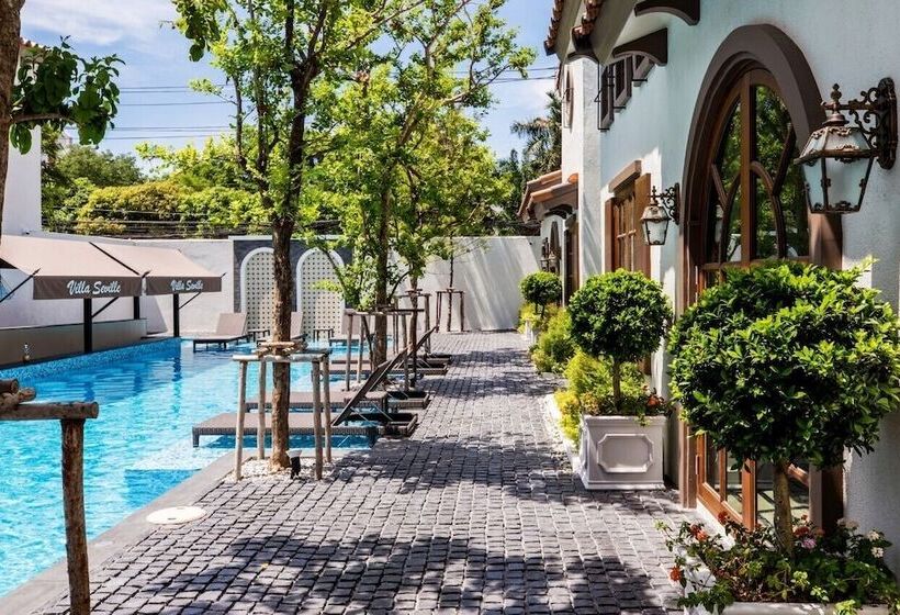 Отель Villa Seville