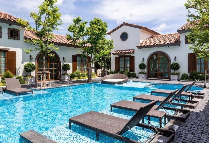 Отель Villa Seville