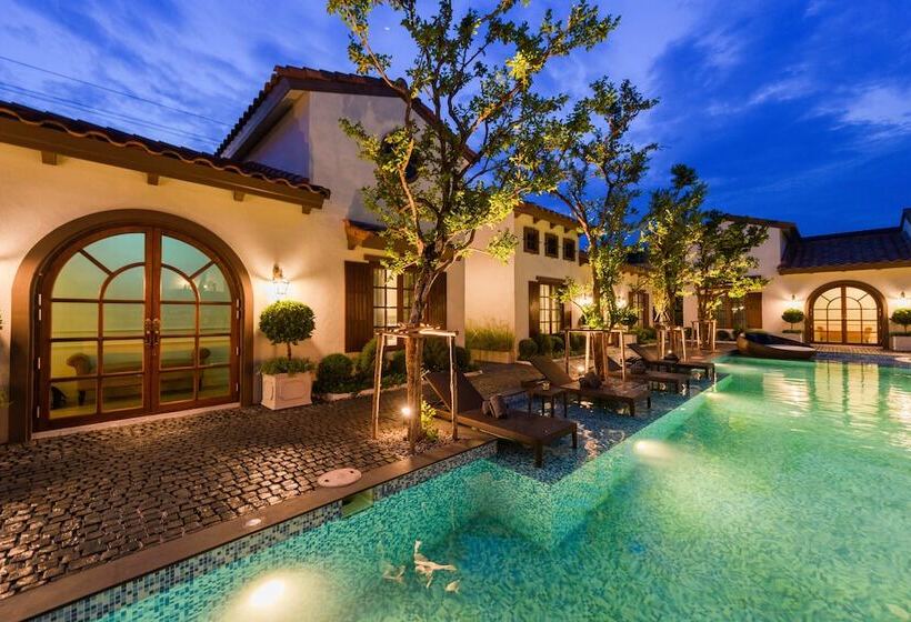 Отель Villa Seville