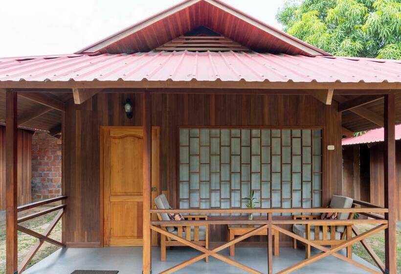 בית מלון כפרי Wakaya Ecolodge