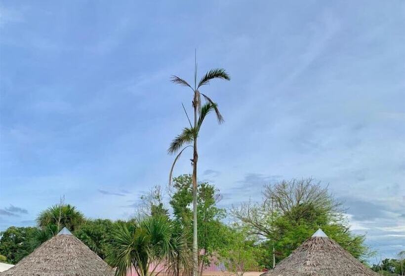 בית מלון כפרי Wakaya Ecolodge