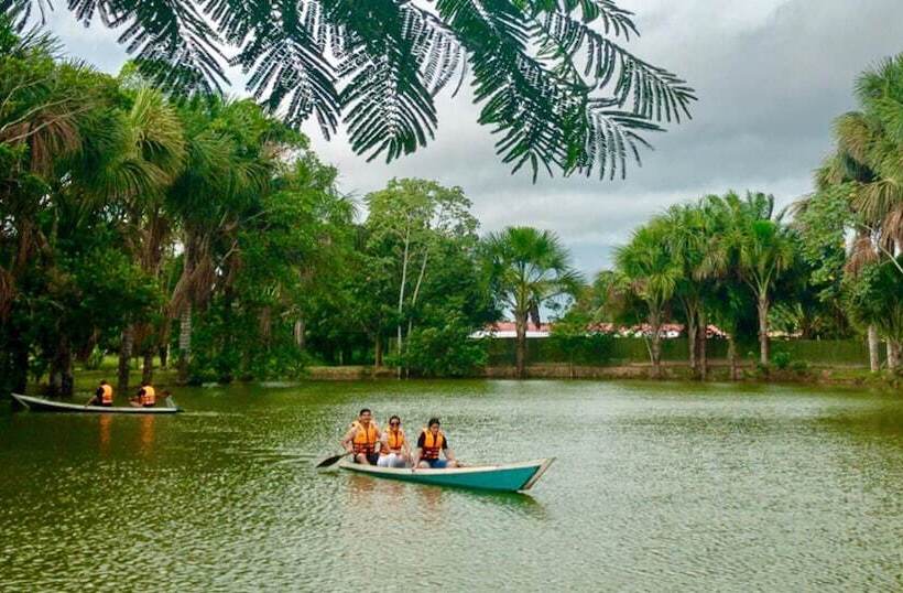 בית מלון כפרי Wakaya Ecolodge