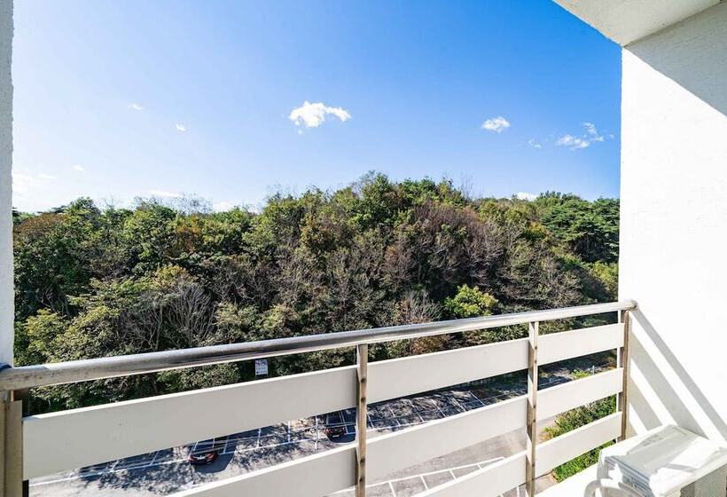 Отель Yangyang Eight