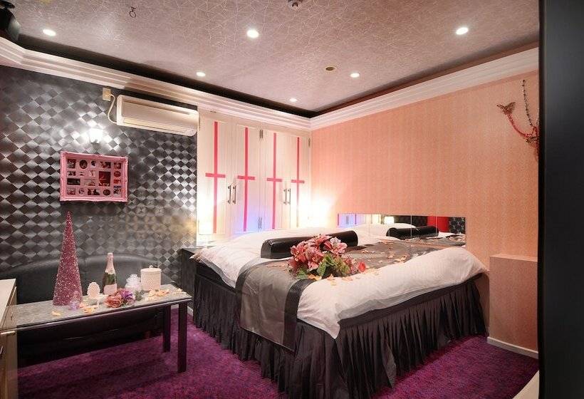 Ishidu Hotel Blanc Chapel Christmas   Adults Only