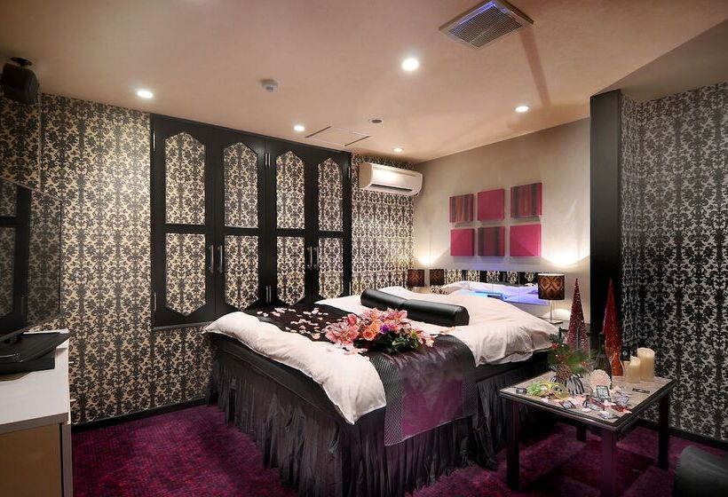 Ishidu Hotel Blanc Chapel Christmas   Adults Only