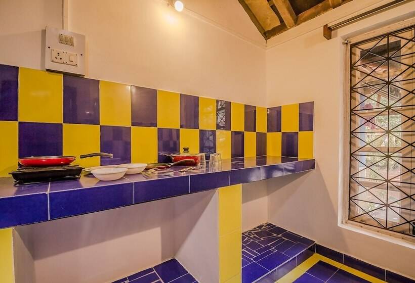 Oyo Home 19186 Antique 1bhk