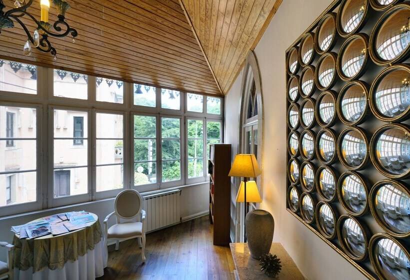 بنسيون Charm Inn Sintra