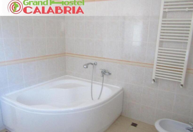 بنسيون Grand Hostel Calabria