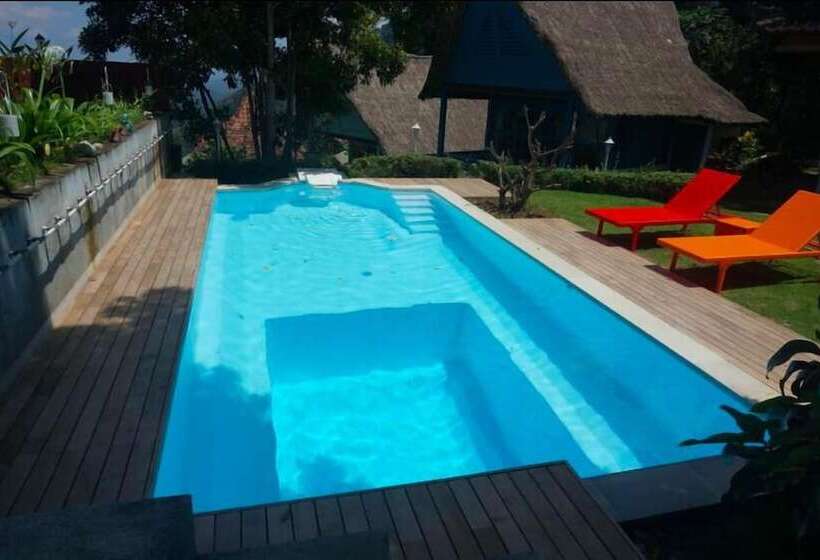 بنسيون Manggis Garden Dive Resort