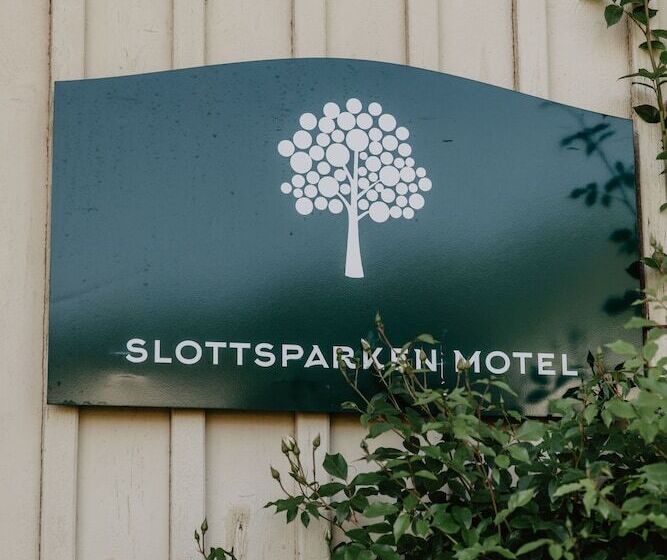 ペンション Slottsparken Motel