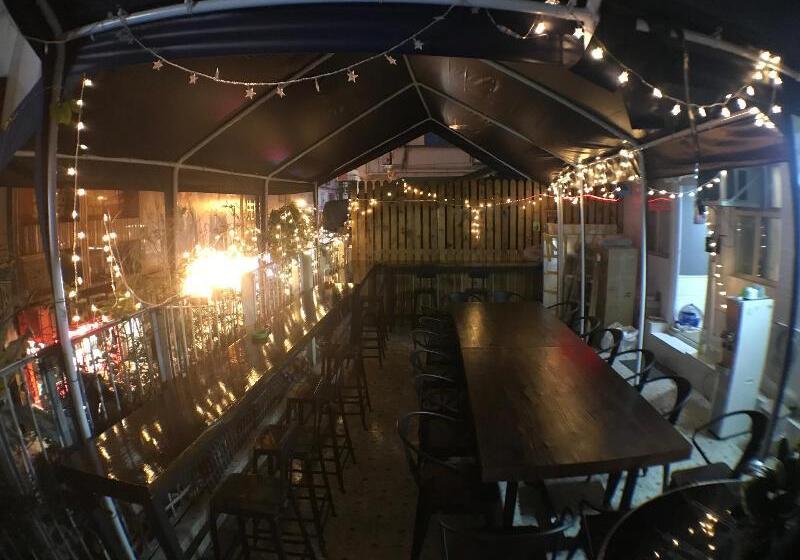 پانسیون Soso Hostel