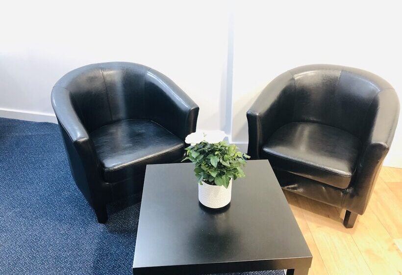 Showcase Apartments Highcross House Apart