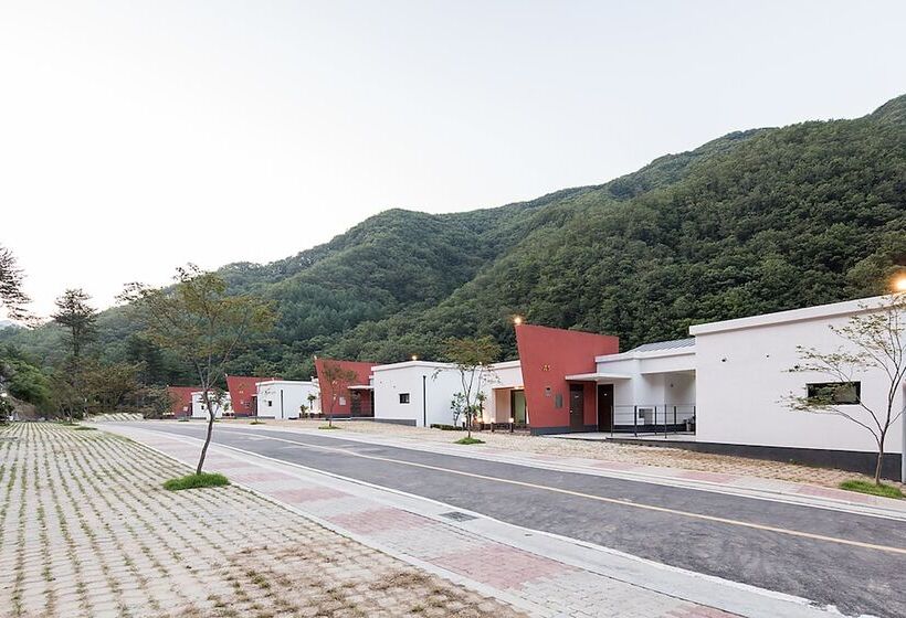 Yeoninsan Hot Spring Resort