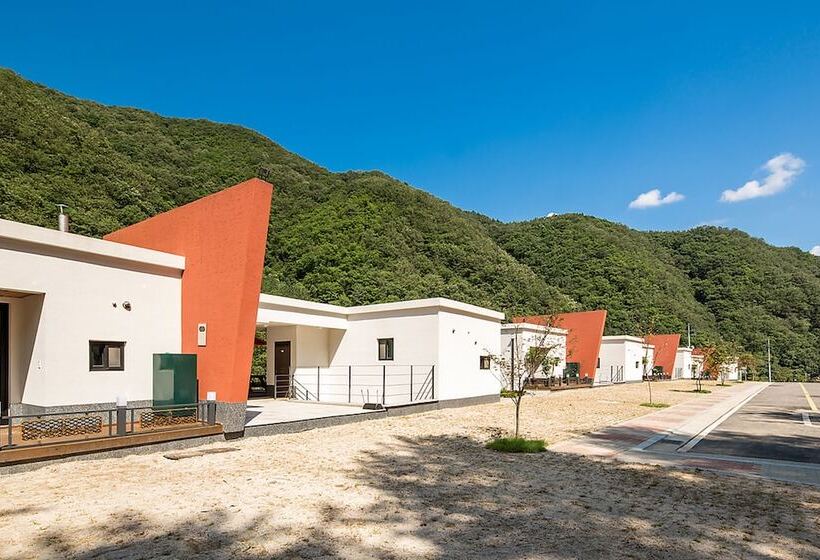 Yeoninsan Hot Spring Resort