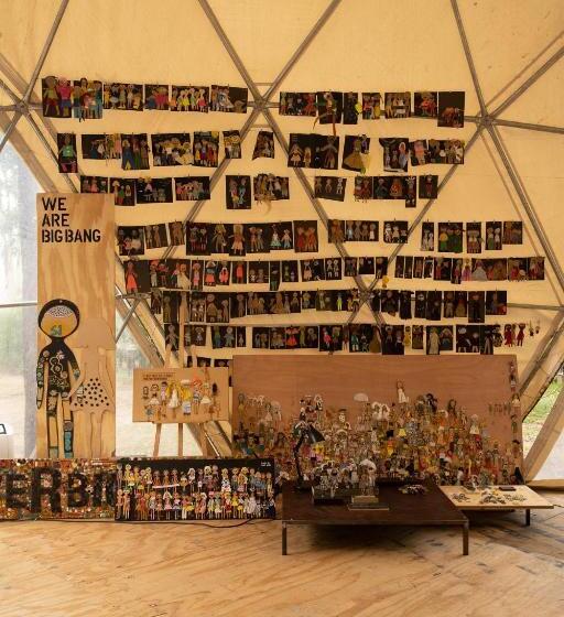 هاستل Big Bang Nature Stays