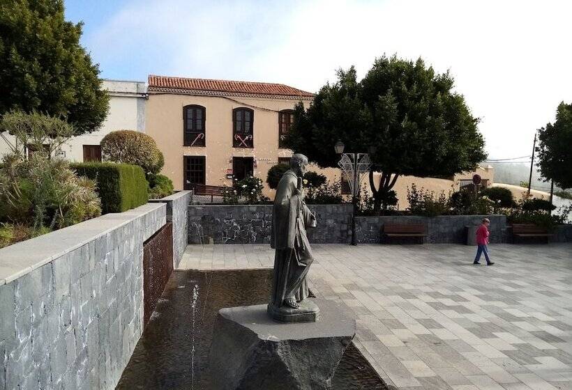 민박 Ziggys Mountain Retreat