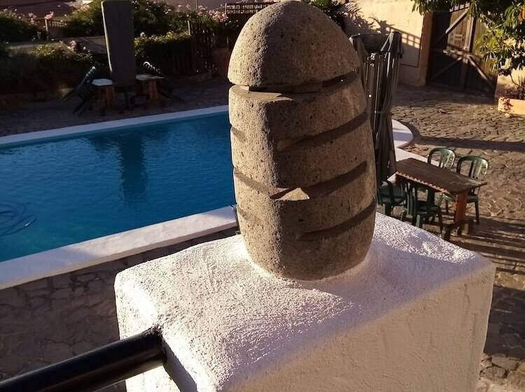 민박 Ziggys Mountain Retreat