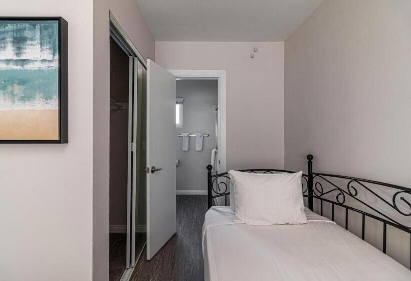 Отель 2021 Olive