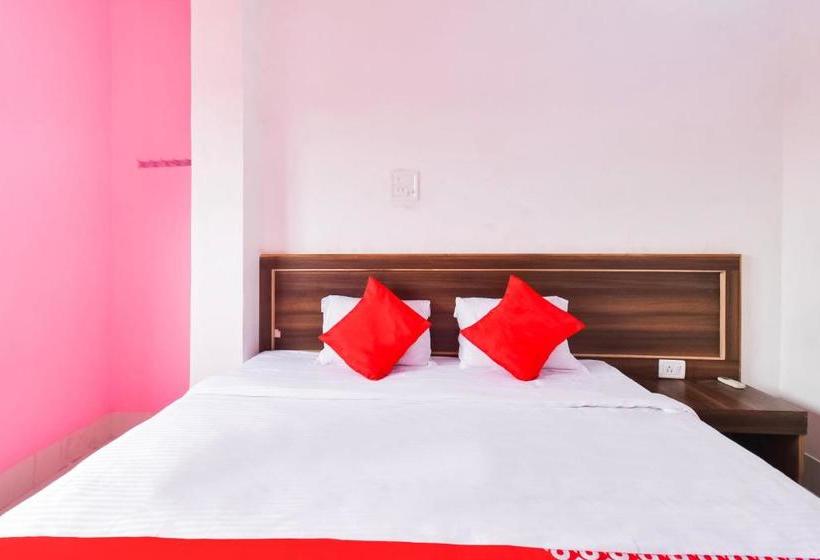 فندق Oyo 49622  Mateshwari