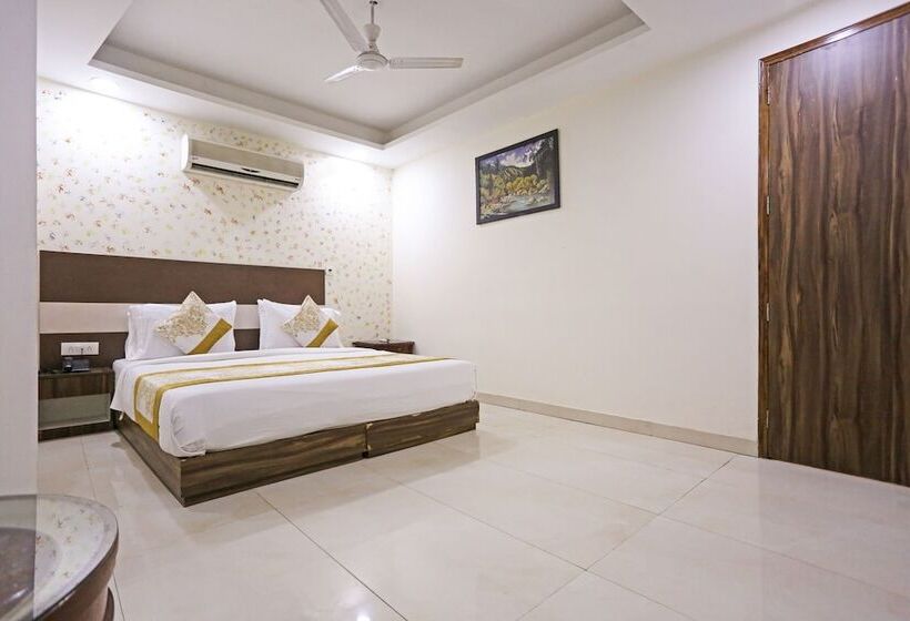 فندق Platinum Free Airport Pickup