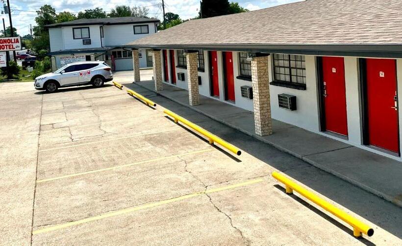 Magnolia Motel Donaldsonville   St. James