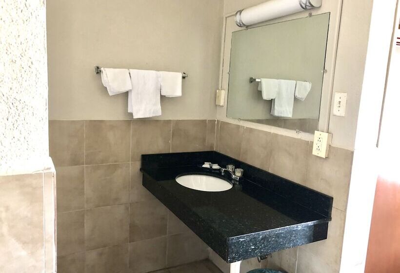 Magnolia Motel Donaldsonville   St. James