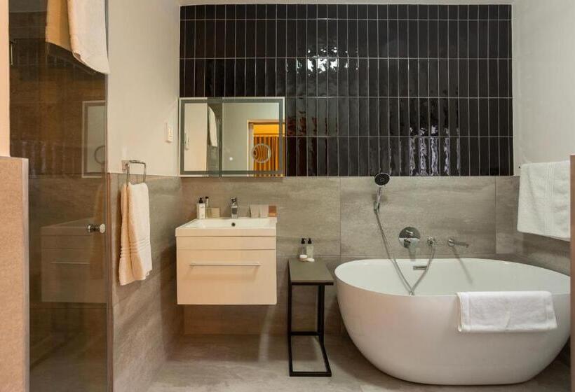 Nova Boutique Hotel, Spa And Conference Venue